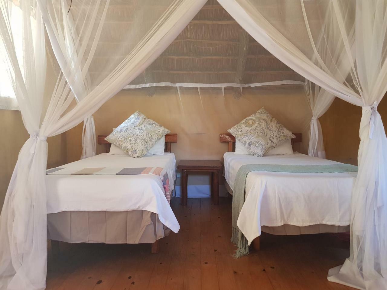Turtle Cove Lodge And Yoga Shala Praia do Praia do Tofo Esterno foto