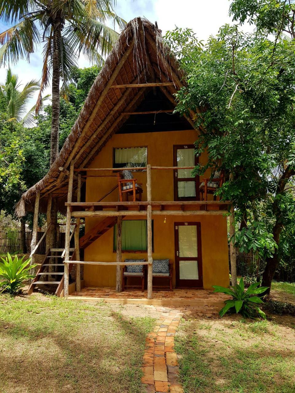 Turtle Cove Lodge And Yoga Shala Praia do Praia do Tofo Esterno foto